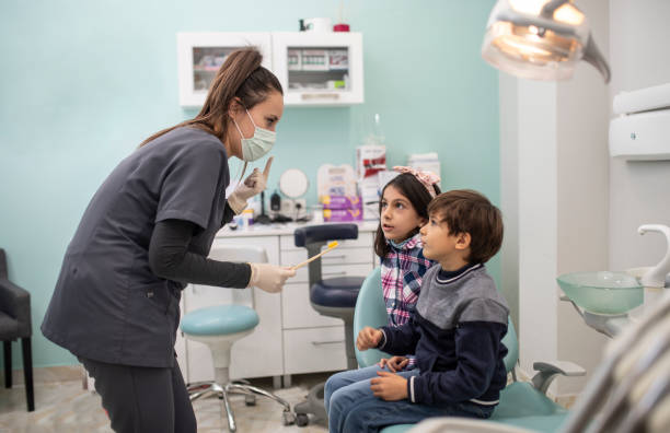 Best Tooth Extraction  in Castroville, TX